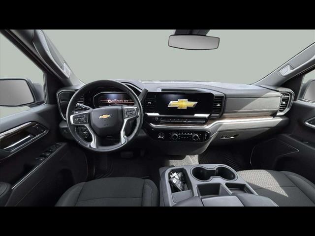 2022 Chevrolet Silverado 1500 LT - Photo 15
