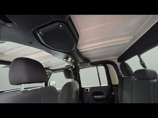 2020 Jeep Gladiator Sport S - Photo 19