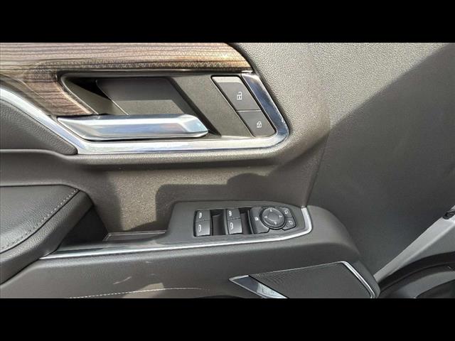 2022 Chevrolet Silverado 1500 LT - Photo 19