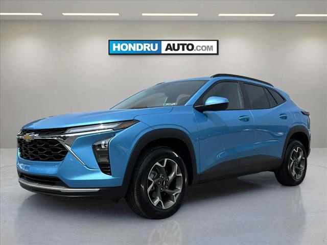 2025 Chevrolet Trax LT - Photo 1