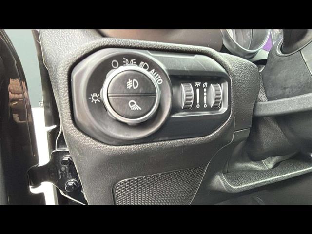 2020 Jeep Gladiator Sport S - Photo 21