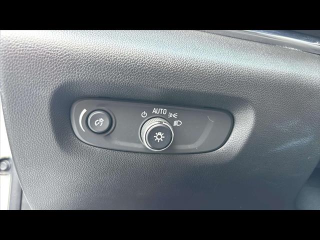 2022 Chevrolet Traverse LT Cloth - Photo 22