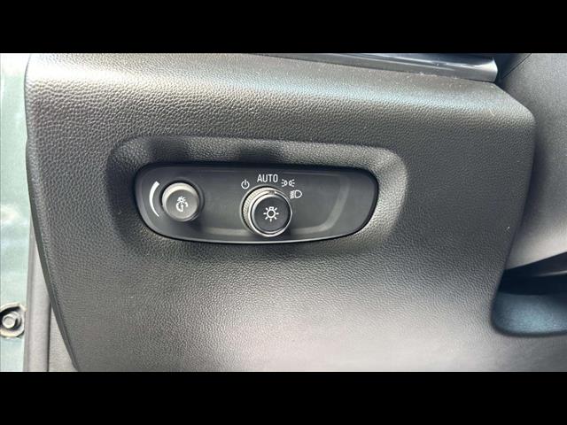 2022 Chevrolet Traverse LT Cloth - Photo 22