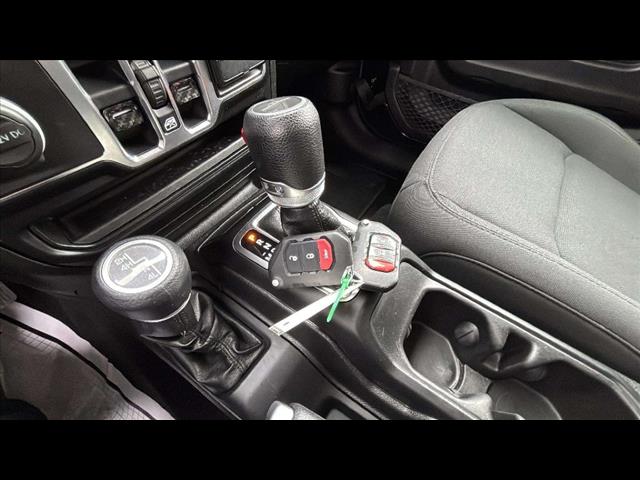 2020 Jeep Gladiator Sport S - Photo 23