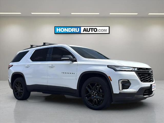 2022 Chevrolet Traverse LT Cloth - Photo 2