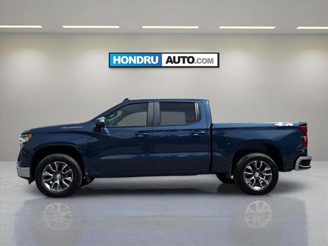 2022 Chevrolet Silverado 1500 LT - Photo 4