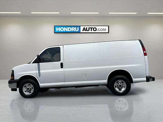 2023 GMC Savana 2500 - Photo 5