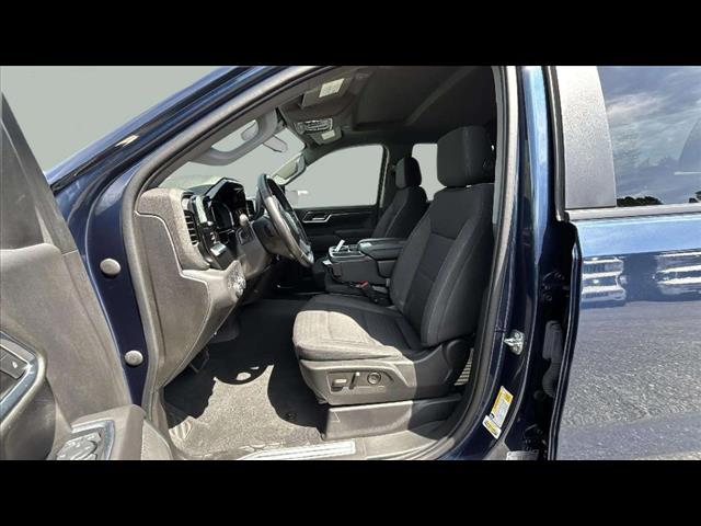 2022 Chevrolet Silverado 1500 LT - Photo 9