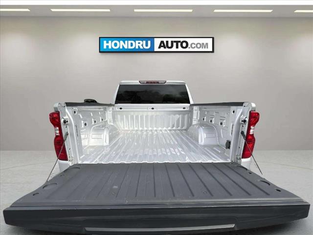 2022 Chevrolet Silverado 1500 LT - Photo 9