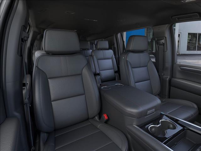 2025 Chevrolet Suburban RST