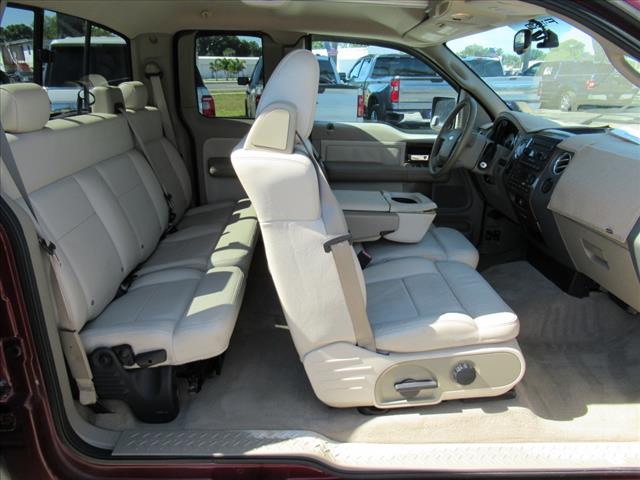 2004 Ford F-150 Lariat