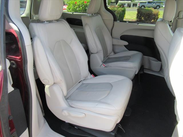 2021 Chrysler Pacifica Hybrid Touring L