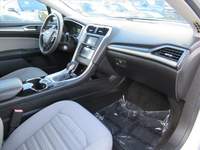 2016 Ford Fusion S