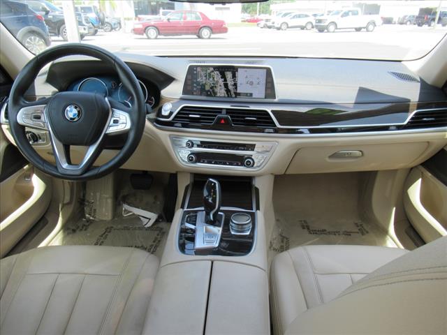 2018 BMW 7 Series 740i