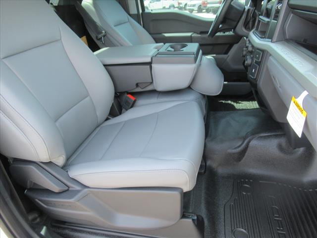2024 Ford S/D C/C XL