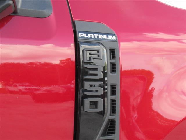 2025 Ford F-350 Super Duty Platinum