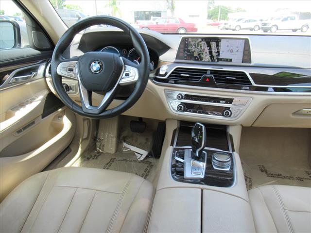 2018 BMW 7 Series 740i