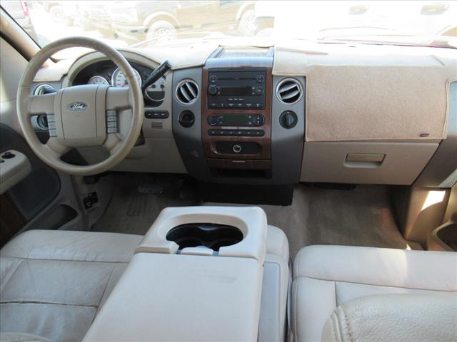 2004 Ford F-150 Lariat