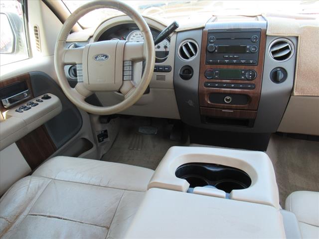 2004 Ford F-150 Lariat