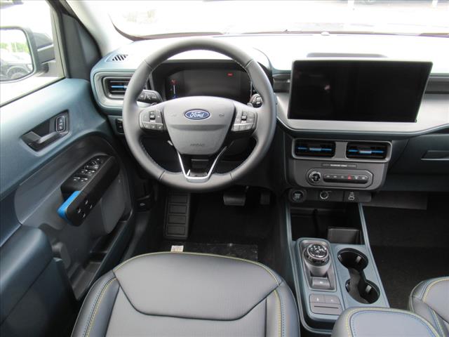 2025 Ford Maverick Lobo