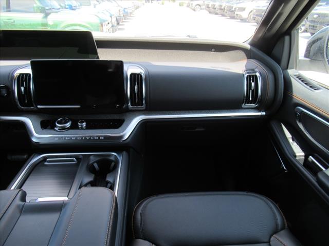2025 Ford Expedition Tremor