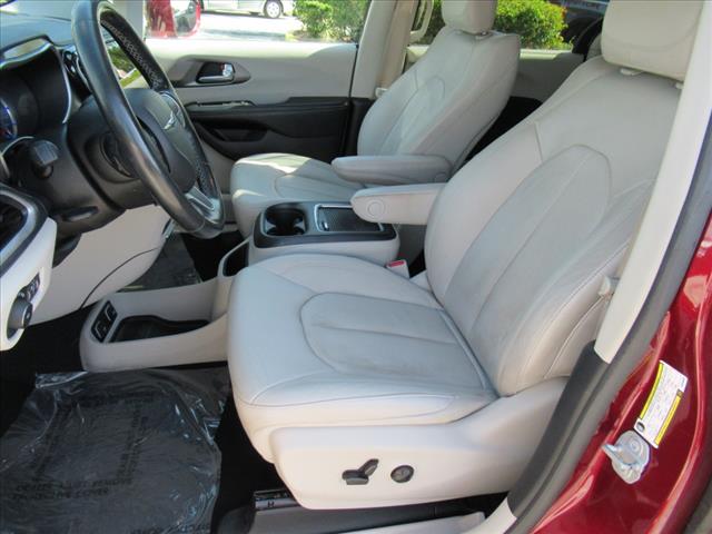 2021 Chrysler Pacifica Hybrid Touring L