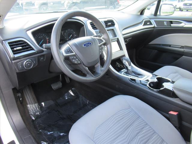 2016 Ford Fusion S