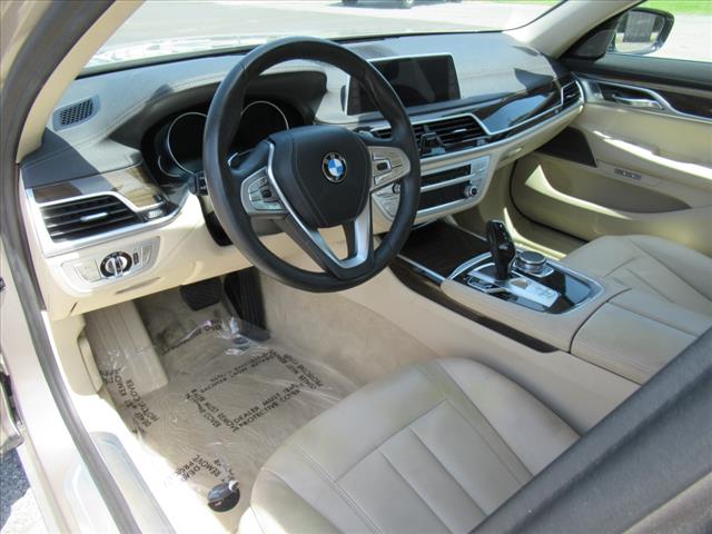 2018 BMW 7 Series 740i