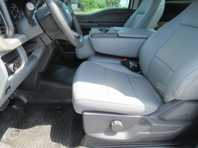 2024 Ford S/D C/C XL