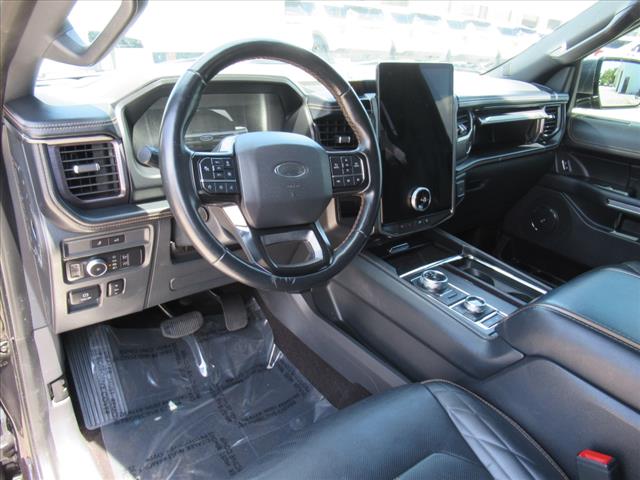 2022 Ford Expedition Platinum