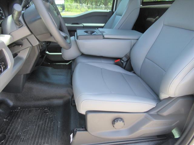 2024 Ford S/D C/C XL