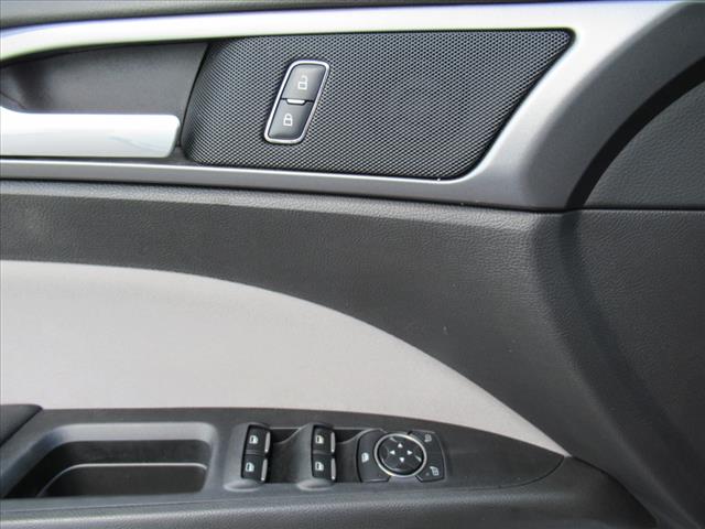 2016 Ford Fusion S