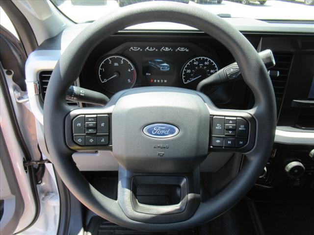 2025 Ford F-350 Super Duty XL