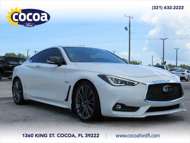 2017 INFINITI Q60 Red Sport 400