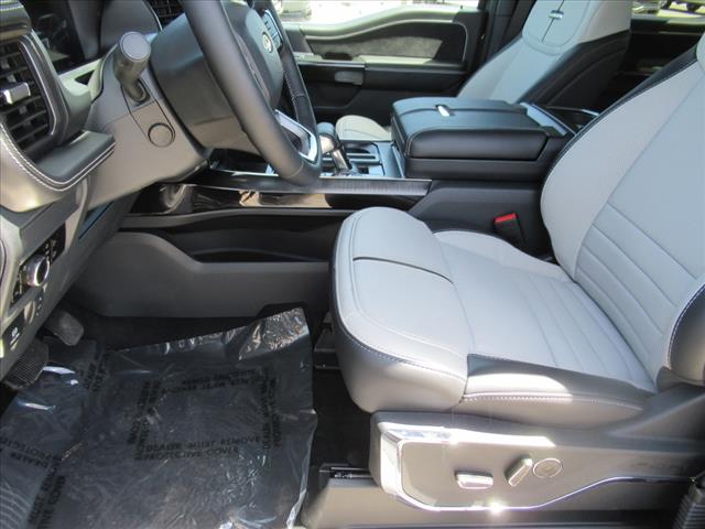 2025 Ford F-150 Lightning Platinum