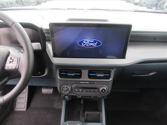 2025 Ford Maverick Lobo