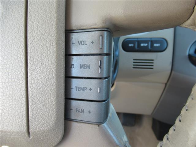 2004 Ford F-150 Lariat