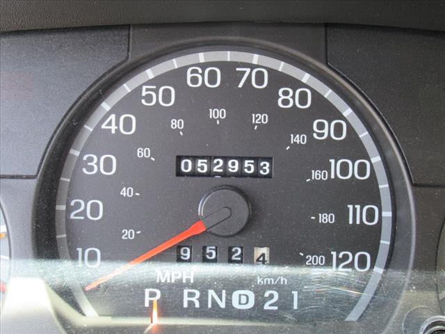 2004 Ford Crown Victoria Base