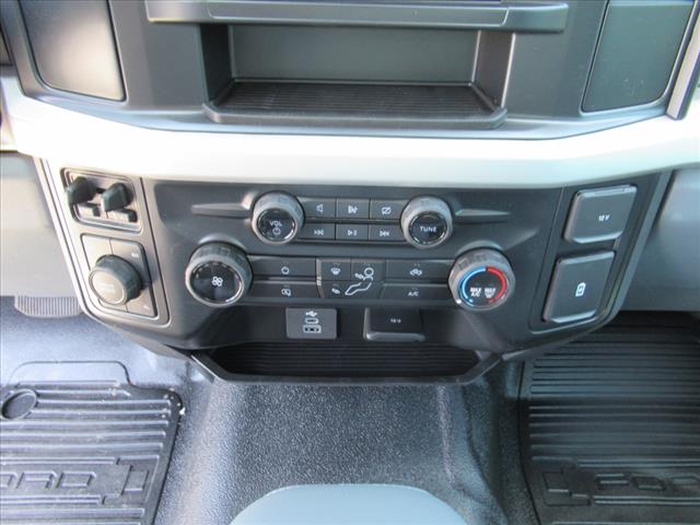 2024 Ford S/D C/C XL