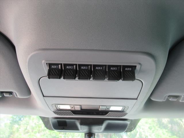 2024 Ford S/D C/C XL