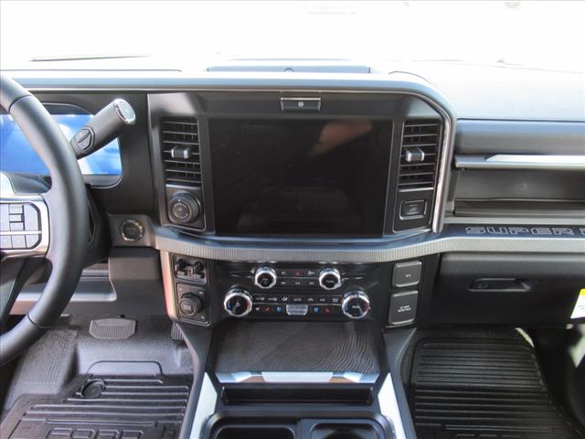 2025 Ford F-350 Super Duty Platinum