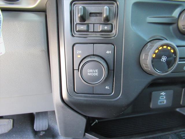 2024 Ford S/D C/C XL