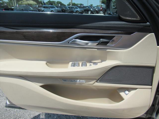 2018 BMW 7 Series 740i