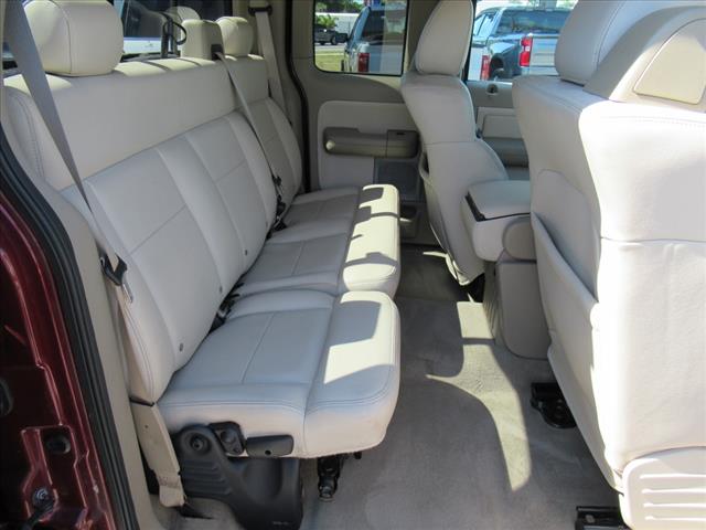2004 Ford F-150 Lariat