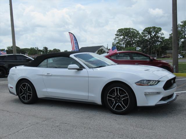 2022 Ford Mustang EcoBoost Premium