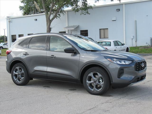 2025 Ford Escape Hybrid ST-Line