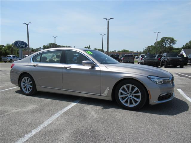 2018 BMW 7 Series 740i