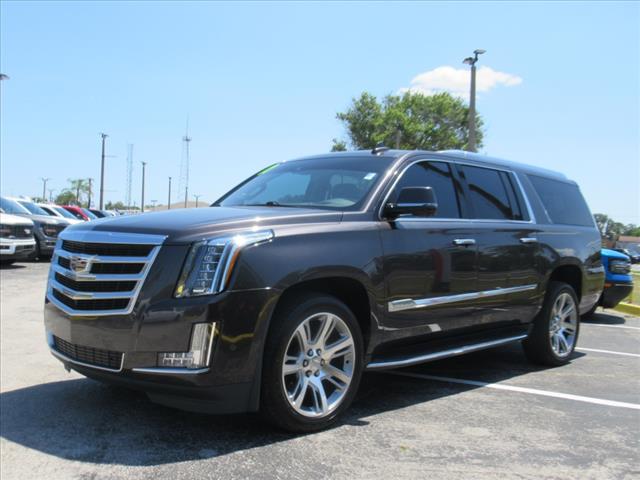 2017 Cadillac Escalade ESV Luxury