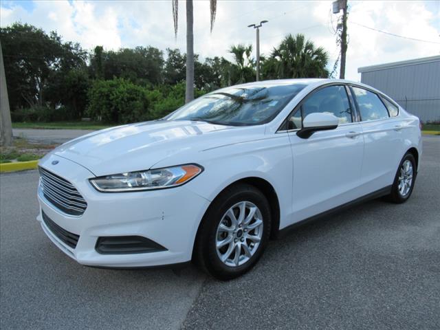2016 Ford Fusion S