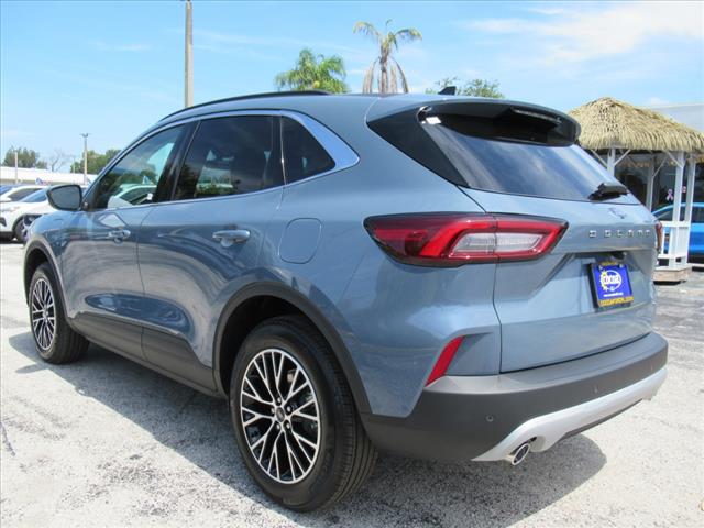2025 Ford Escape Plug-In Hybrid PHEV